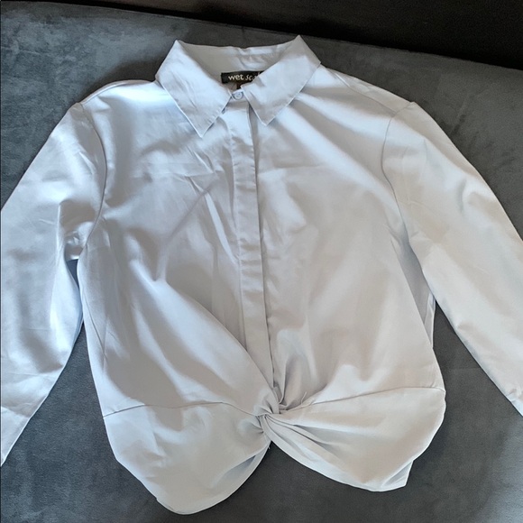 Light blue blouse - Picture 1 of 5